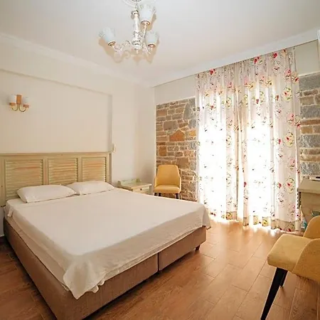 Yakamoz Goekceada Hotel 4*