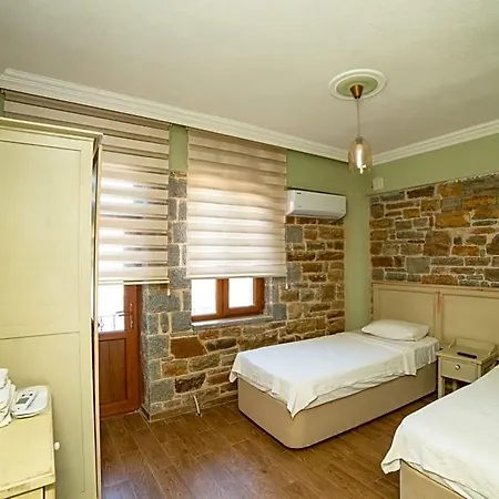 Hotel Yakamoz Goekceada 4*