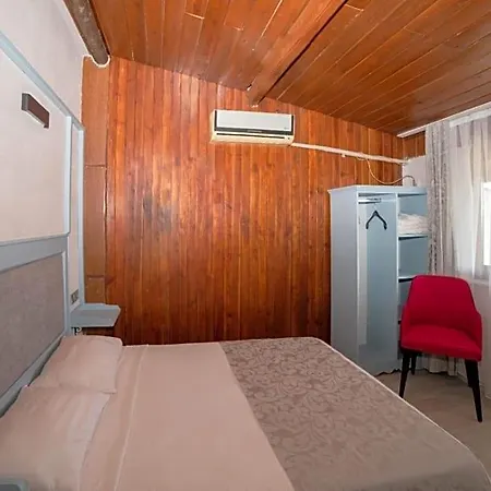 Hotel Yakamoz Goekceada 4*